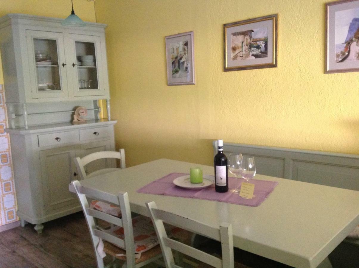 Apartament Luna Wifi Free - Malcesine Extérieur photo
