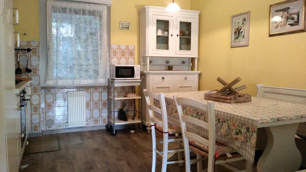 Apartament Luna Wifi Free - Malcesine Extérieur photo